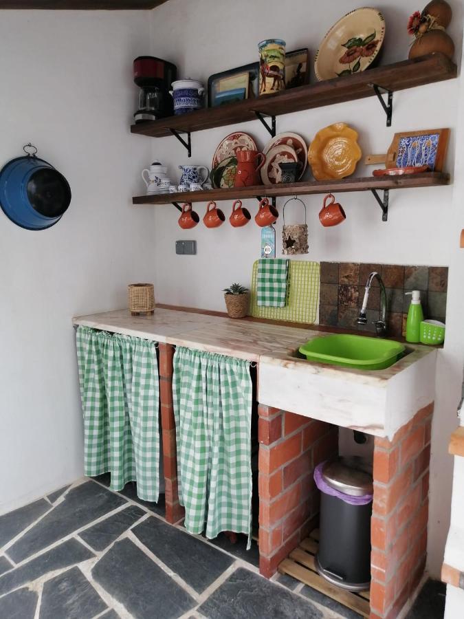 Courtyard House - Sun, Barbecue, Beach Сесимбра Экстерьер фото
